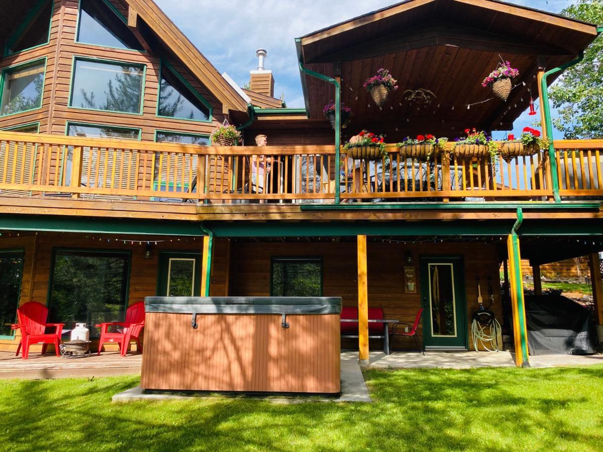 Journey'S End - 2 Bed 1 Bath Suite Golden Εξωτερικό φωτογραφία